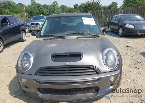 2002 Mini Cooper S из США, поврежденный, VIN WMWRE33452TD56972